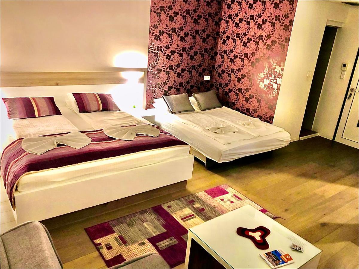 Urban Apartments Strossa SJJ Exterior foto